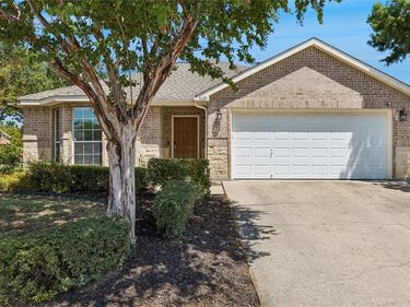 4600 Wheatland Drive , Fort Worth, TX 76179