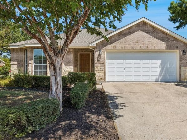 4600 Wheatland Drive , Fort Worth, TX 76179