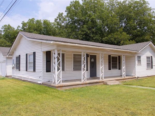 101 Easy Street, Valley Mills, TX 76689