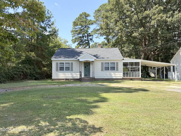 3412 S Church Street , Rocky Mount, NC 27803