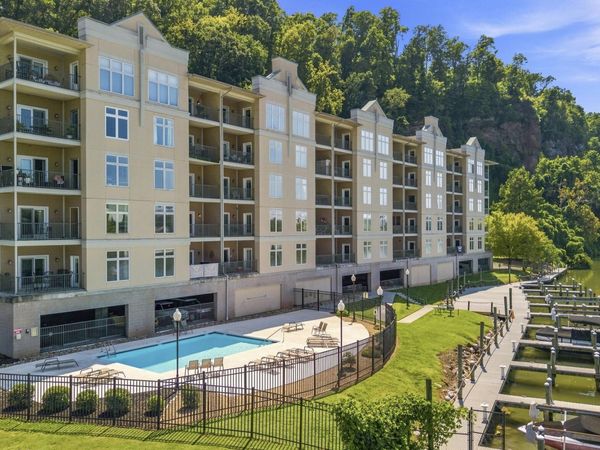3001 River Towne Way, Knoxville, TN 37920