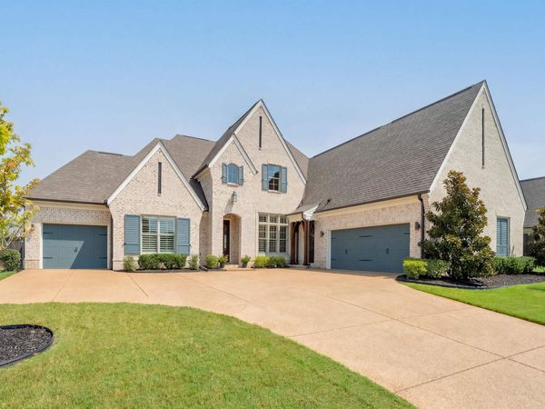 684 CYPRESS VIEW CIR W, Collierville, TN 38017
