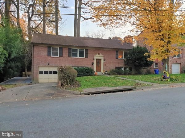 5208 ACACIA AVENUE , BETHESDA, MD 20814