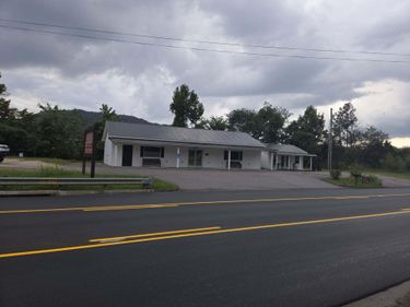 735 Main Street, Ravenna, KY 40472