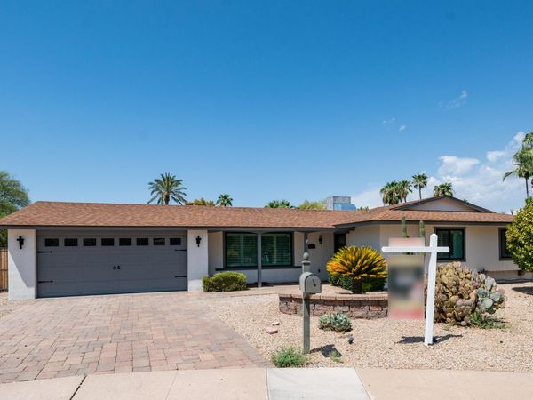 8620 E SELLS Drive, Scottsdale, AZ 85251