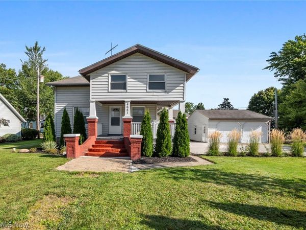 4651 E Lake Road , Sheffield Lake, OH 44054