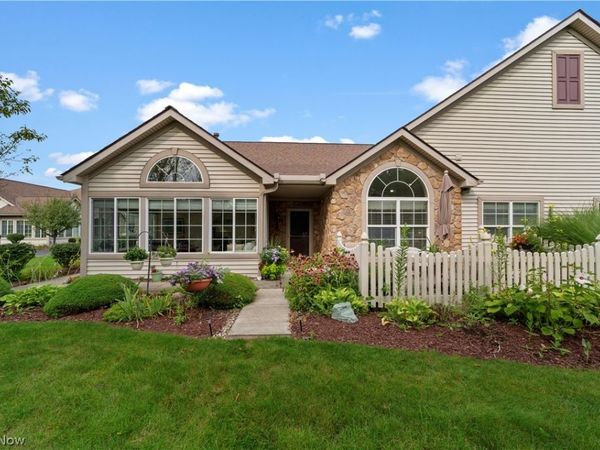 5252 Redford Drive , Brunswick, OH 44212