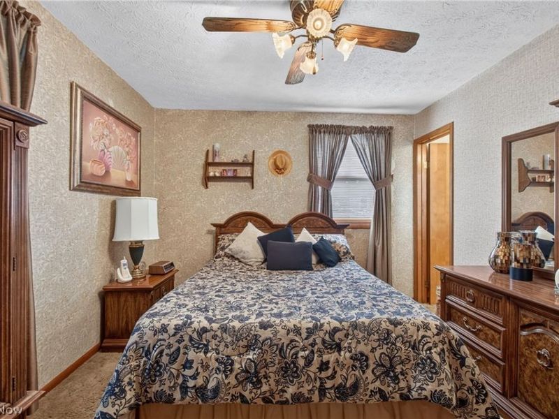 1030 48th Street NW, Canton, OH 44709 Photo 17