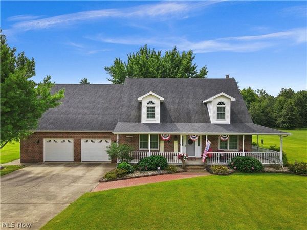 42479 Adelbert Street , Elyria, OH 44035