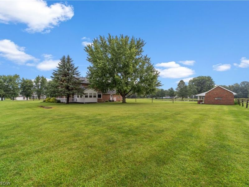 42479 Adelbert Street, Elyria, OH 44035 Photo 42