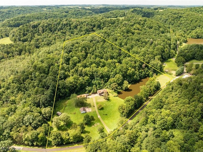6864 Ore Hill Road SW, Stone Creek, OH 43840 Photo 2