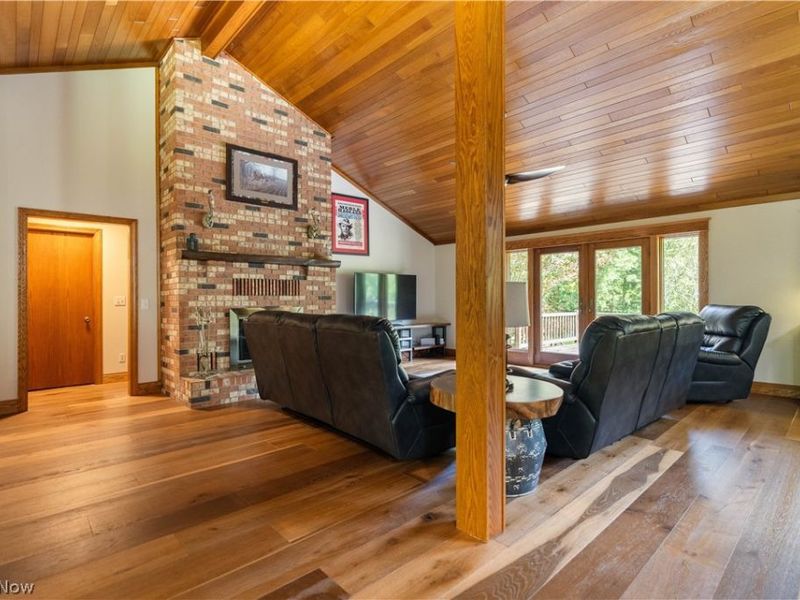 6864 Ore Hill Road SW, Stone Creek, OH 43840 Photo 6