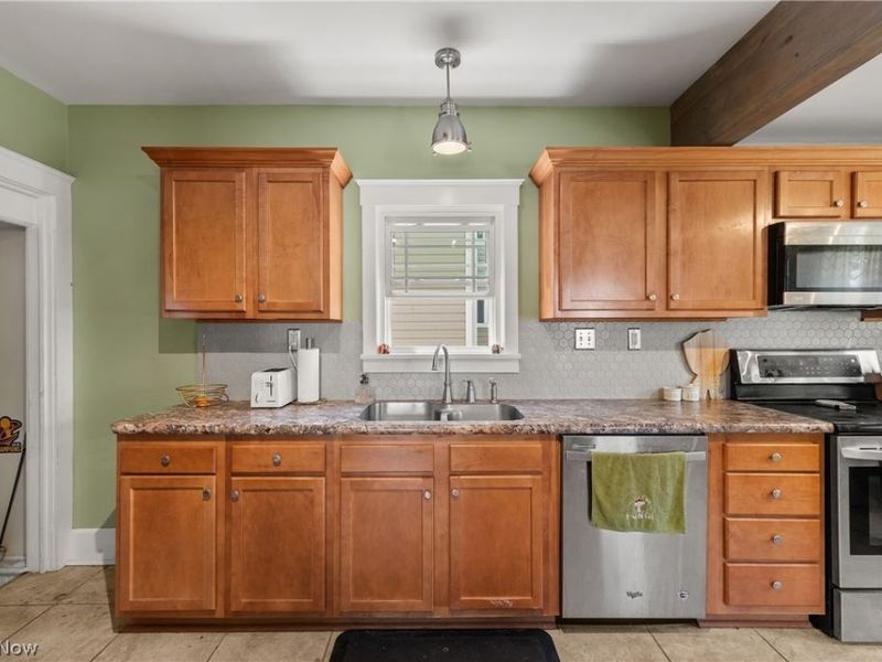 901 Park Avenue, Elyria, OH 44035 Photo 14