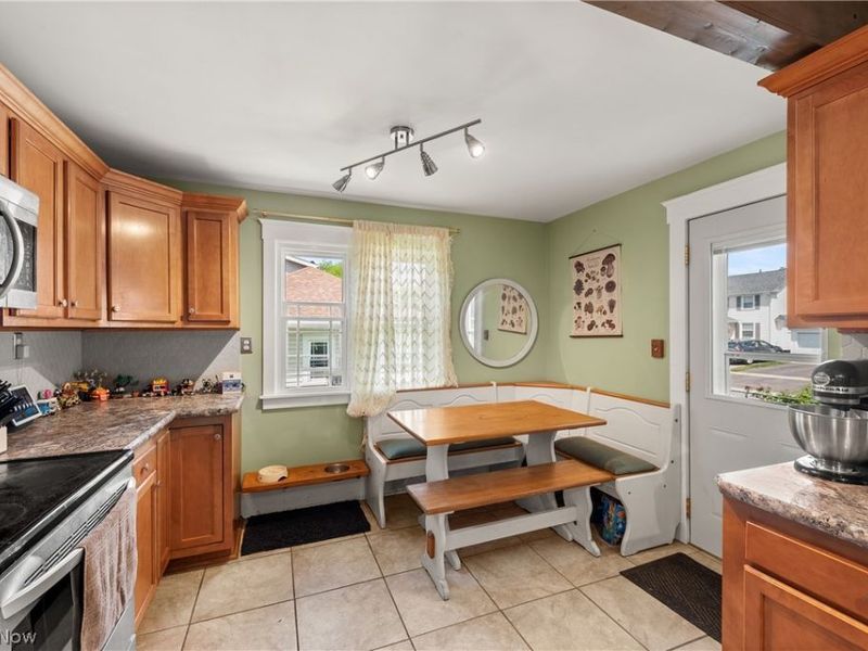 901 Park Avenue, Elyria, OH 44035 Photo 16