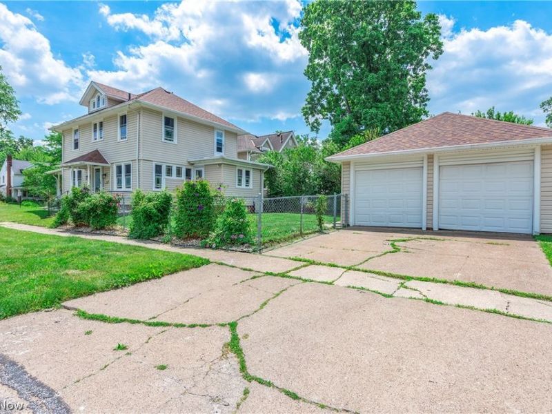 901 Park Avenue, Elyria, OH 44035 Photo 42