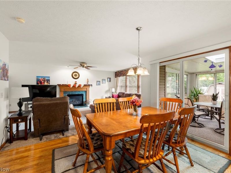 1016 Coopers Run, Amherst, OH 44001 Photo 16