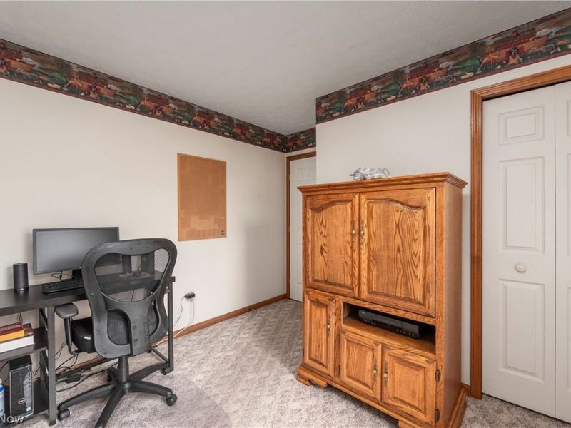 1016 Coopers Run, Amherst, OH 44001 Photo 18