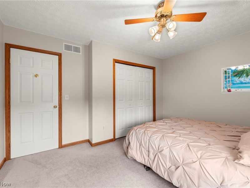 1016 Coopers Run, Amherst, OH 44001 Photo 31