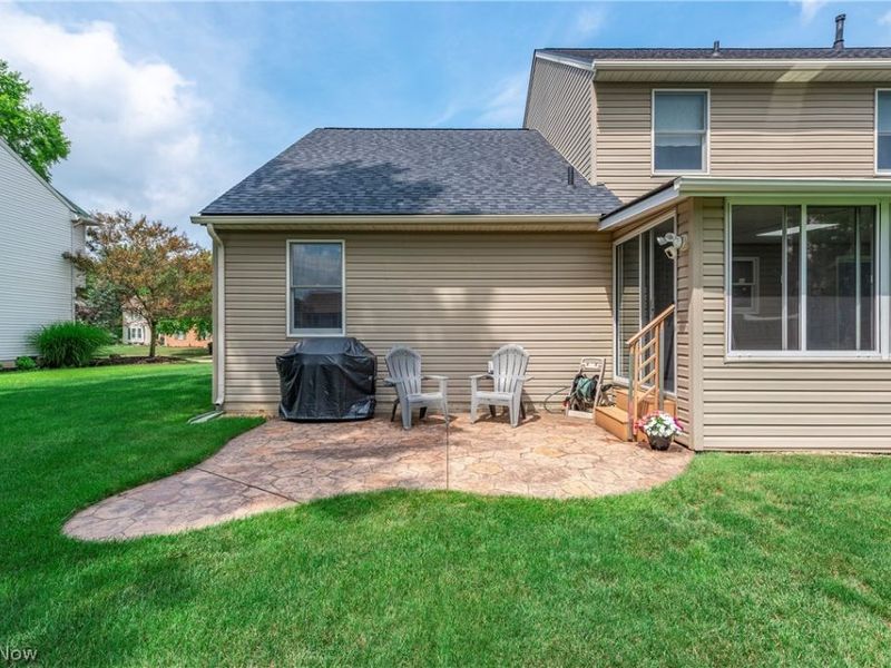 1016 Coopers Run, Amherst, OH 44001 Photo 43