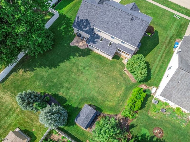 1016 Coopers Run, Amherst, OH 44001 Photo 48