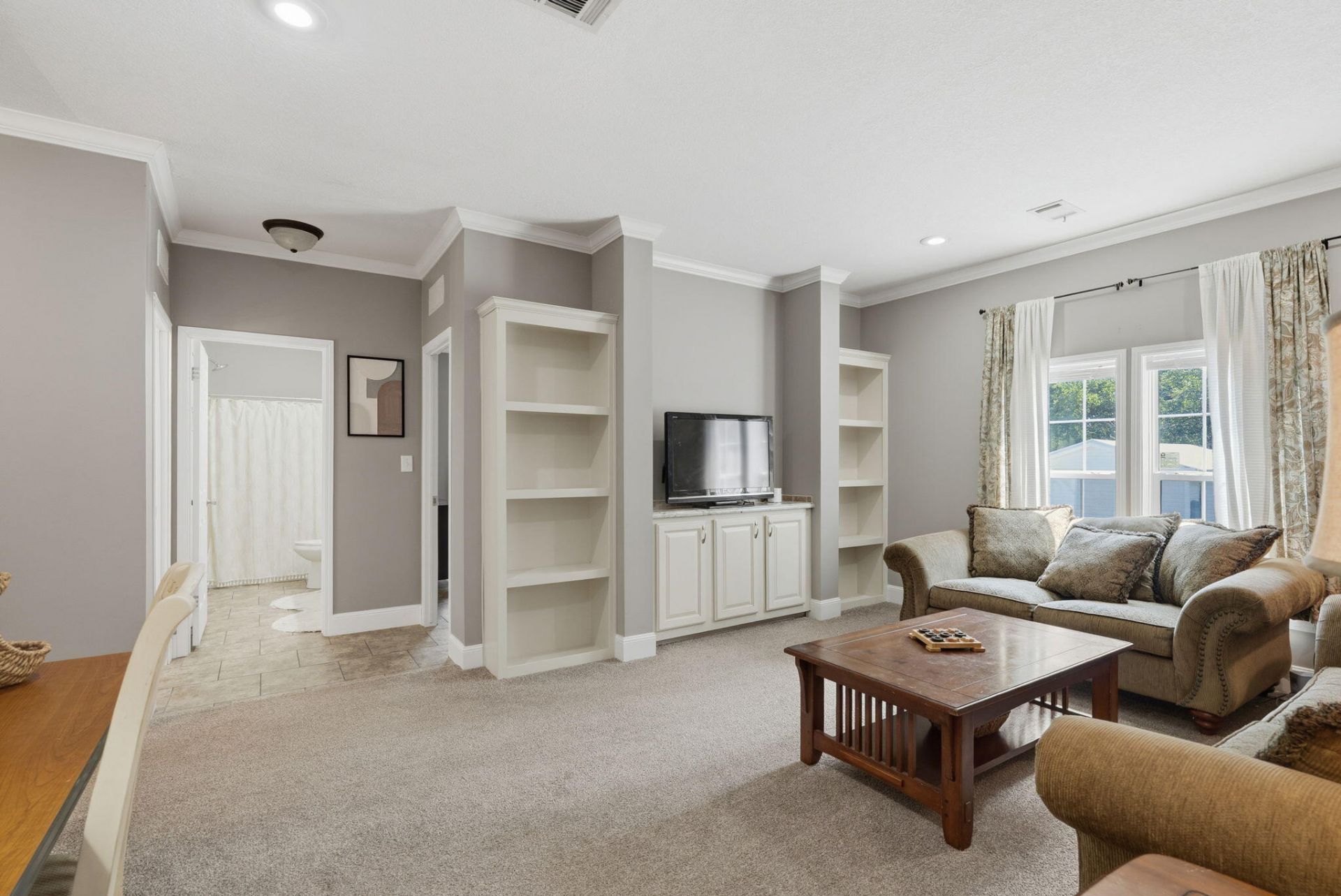 136 Gailynn Lane Photo 14