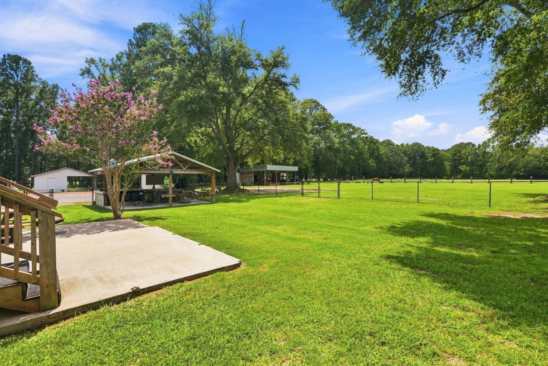 136 Gailynn Lane Photo 31