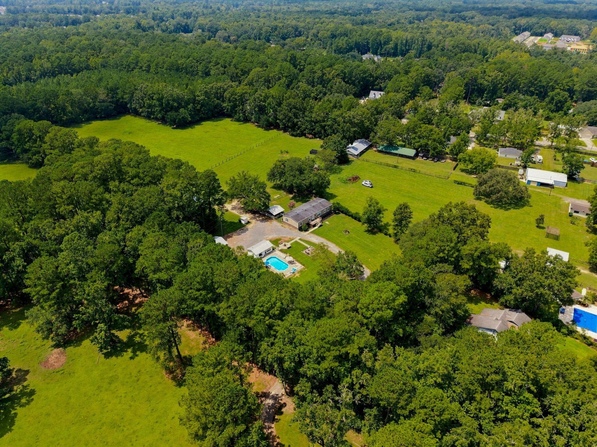 136 Gailynn Lane Photo 65