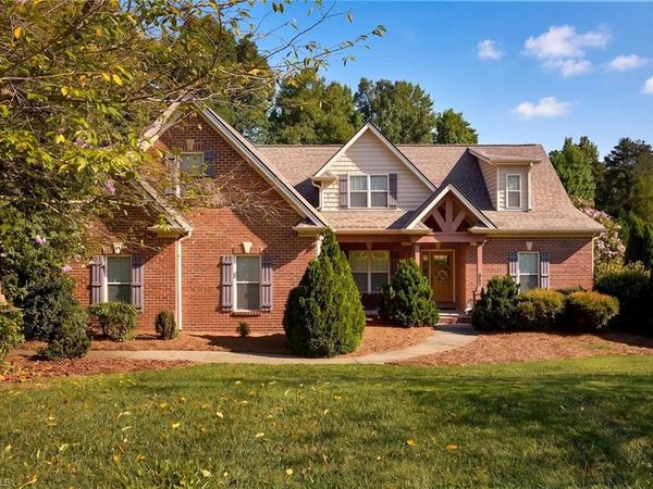 357 Willow Ridge Lane, Winston-Salem, NC 27127
