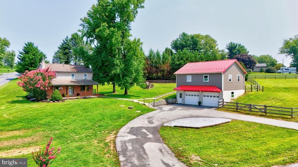 951 PILGRIMS PTWY , PEACH BOTTOM, PA 17563