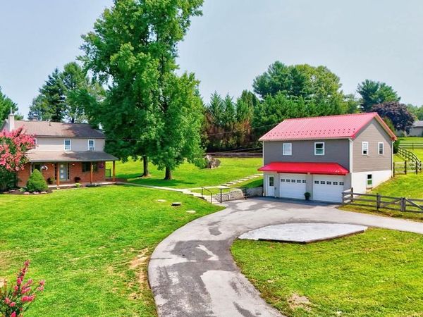 951 PILGRIMS PTWY , PEACH BOTTOM, PA 17563