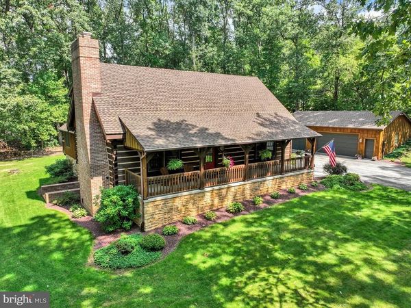 329 CHESTNUT HILL ROAD , YORK, PA 17402