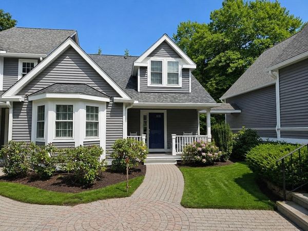 26 Highcroft Way, Unit 26, Hopkinton, MA 01748