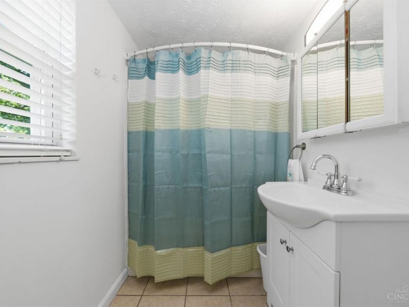 2592 Bethel Maple Road, Tate Township, OH 45106 Photo 11