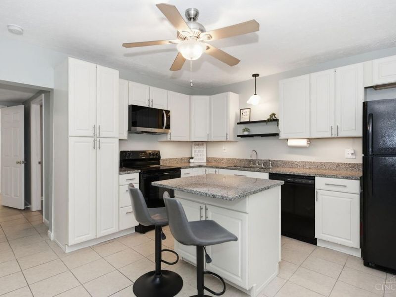 2592 Bethel Maple Road, Tate Township, OH 45106 Photo 5