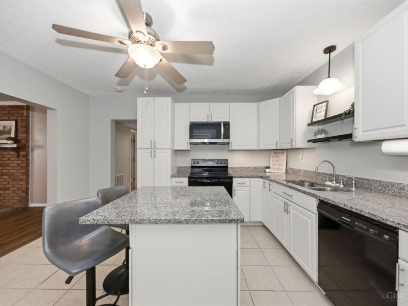 2592 Bethel Maple Road, Tate Township, OH 45106 Photo 7