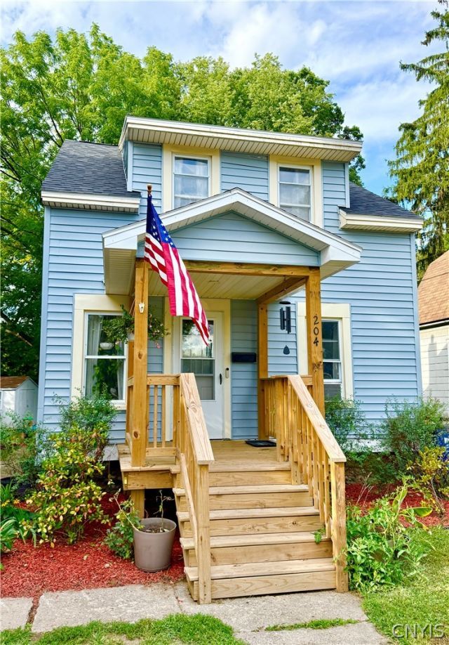 204 W Roswell Avenue, Nedrow, NY 13120 Main Photo