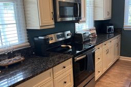 4404 Hitching Post Ln. photo 4