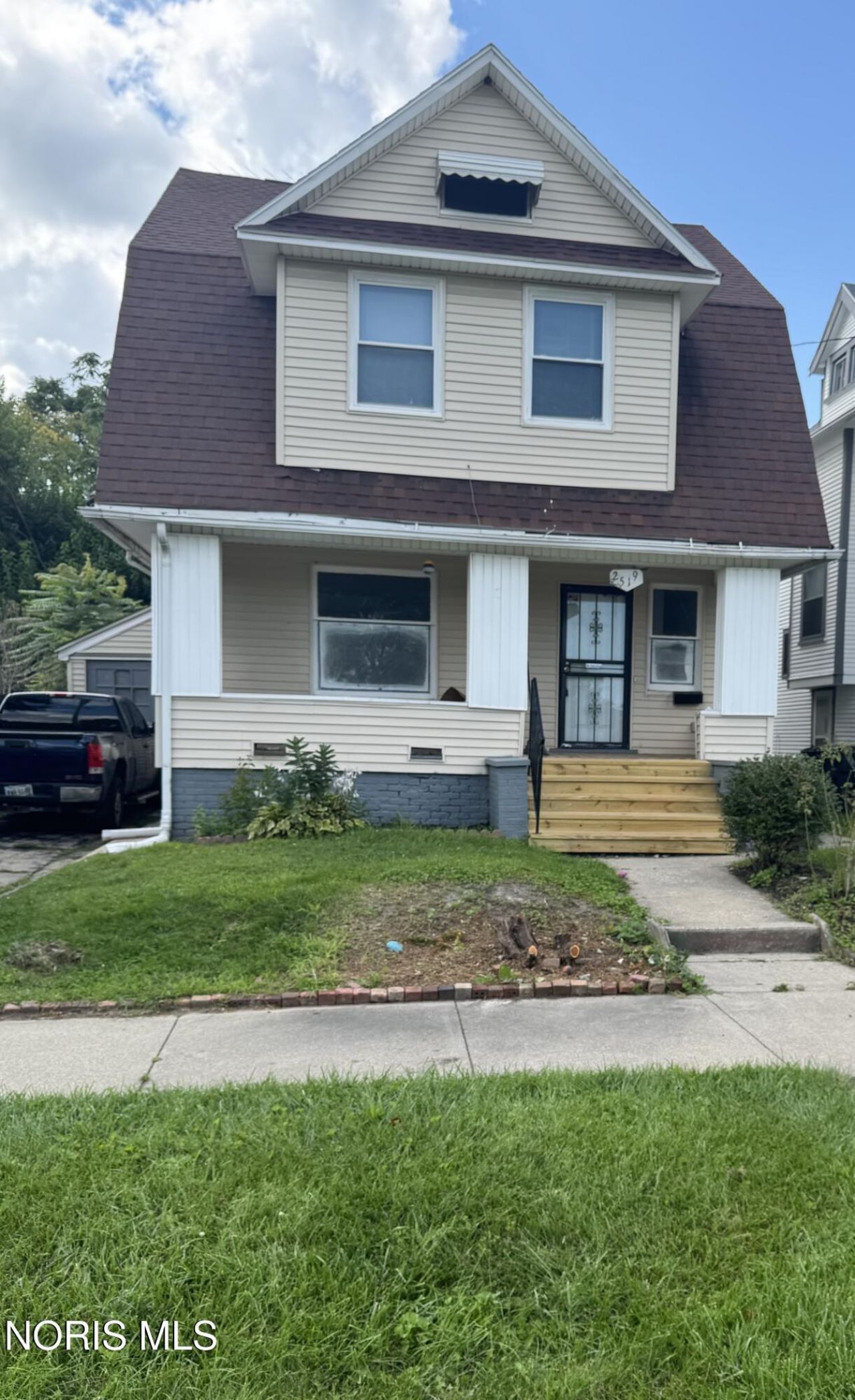 2519 Franklin Avenue, Toledo, OH 43610 Main Photo