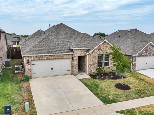 11309 Ponderosa Trail, Aubrey, TX 76227