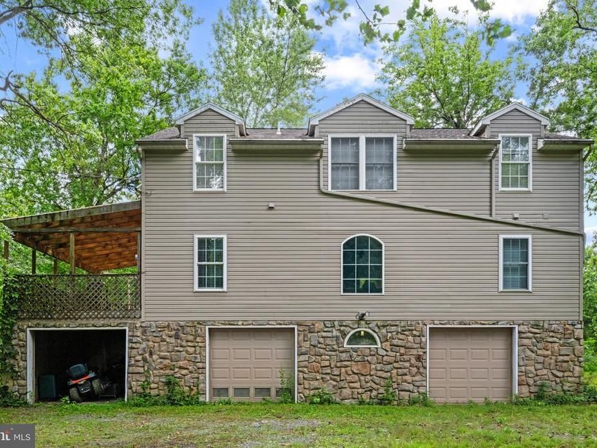 198 Valley Road , Hummelstown, PA 17036 Main Photo