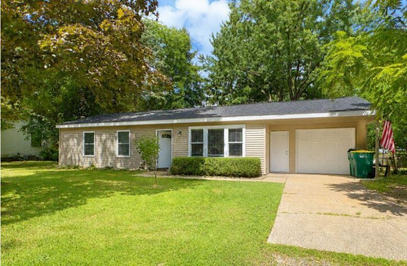 1507 Lake Avenue, Portage, MI 49002 Main Photo