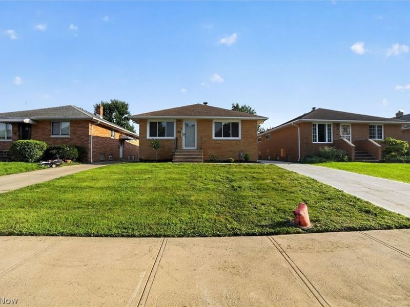 3319 Norris Avenue, Parma, OH 44134 Photo 3