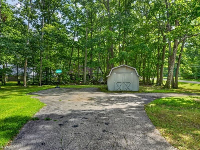 731 Lark Court, Rock Creek, OH 44084 Photo 37