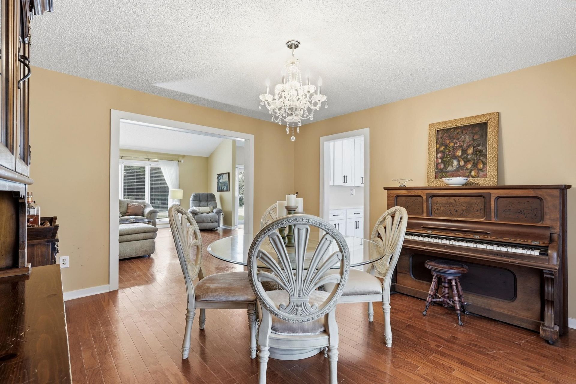 1911 Arundel Rd.  Photo 11
