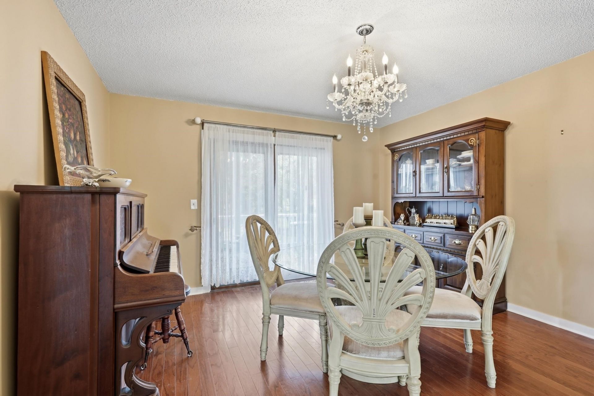 1911 Arundel Rd.  Photo 9