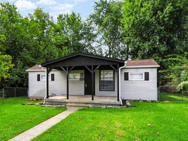 2631 Wade Street , Indianapolis, IN 46203