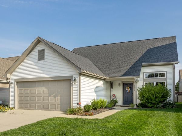 1050 Wendover Avenue, Westfield, IN 46074
