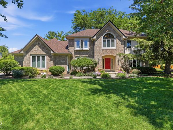 110 W Greyhound Pass, Carmel, IN 46032
