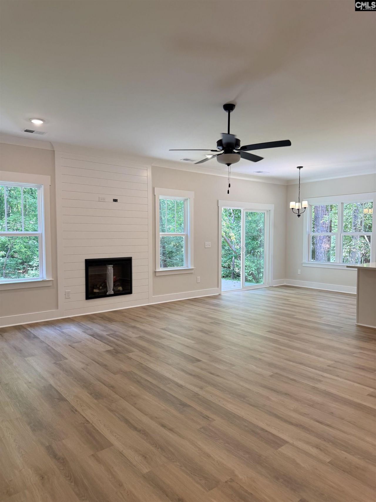 167 Andover Way  Photo 8