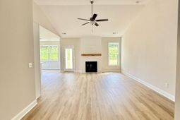 163 Andover Way  photo 4